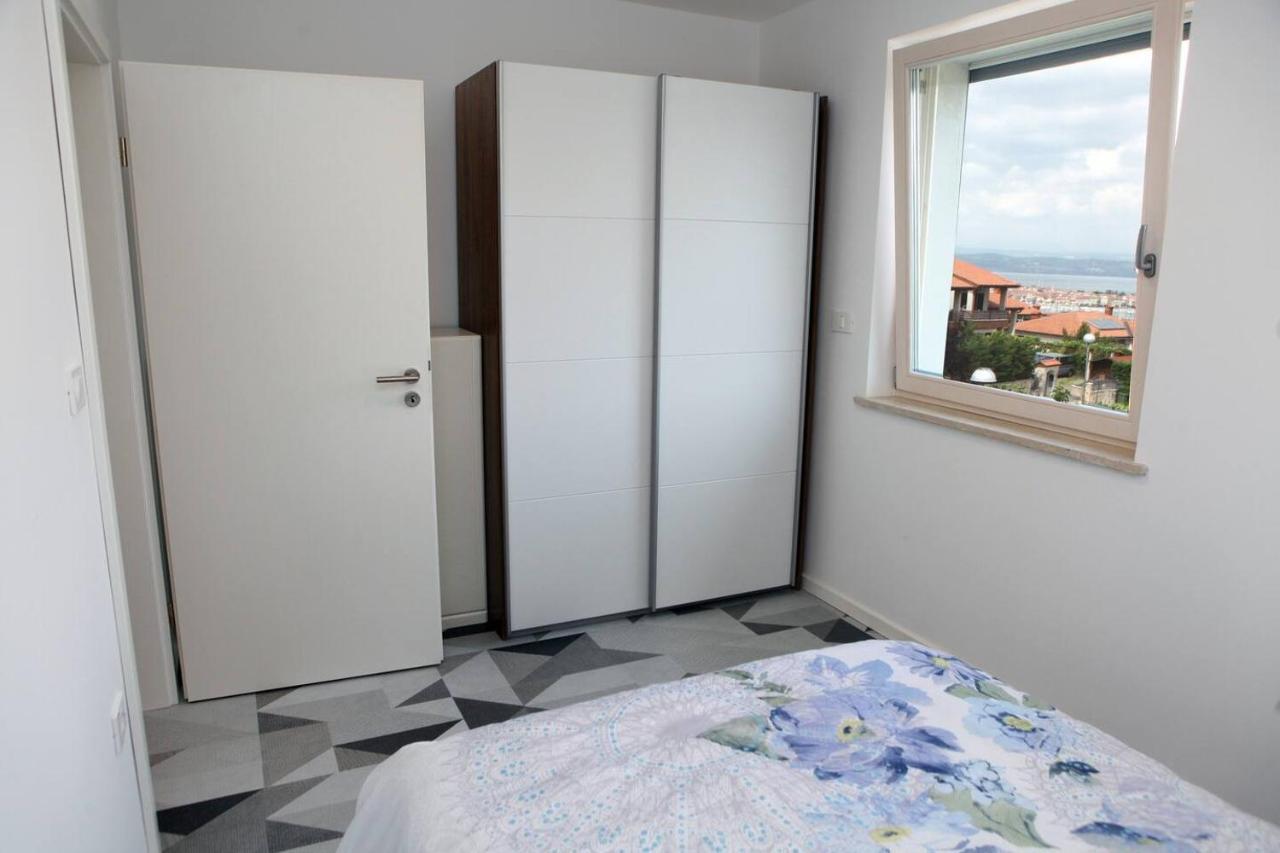 Villa Uma Изола Екстериор снимка